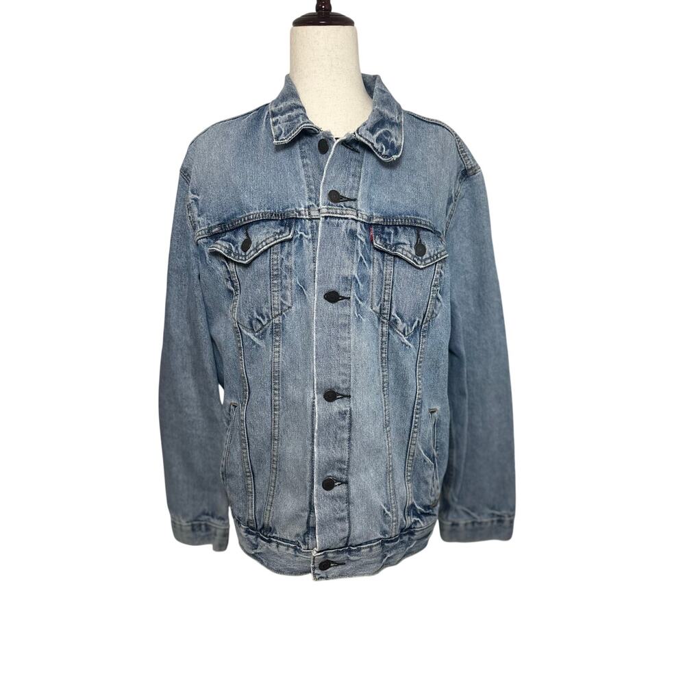 Levi’s 72334 Classic Blue Denim Trucker Button Up Jean Jacket Men’s Size Large